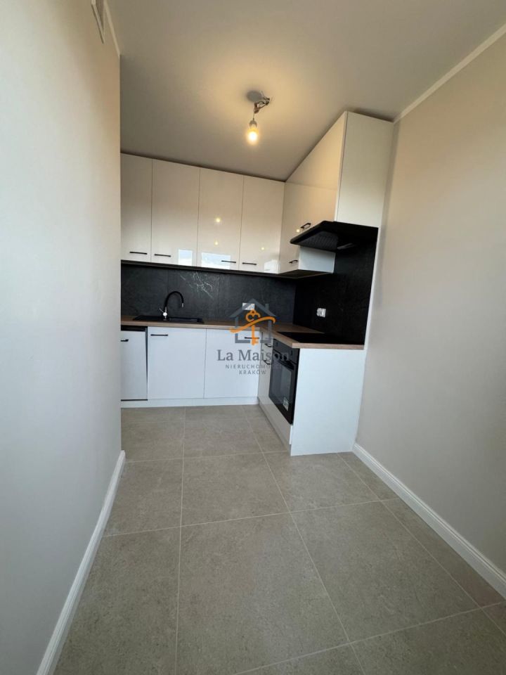 Mieszkanie 2-pokojowe Kraków Bieńczyce. Zdjęcie 4