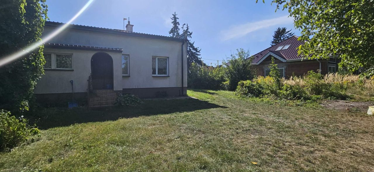 dom wolnostojący, 2 pokoje Radom Halinów, ul. Marglowa. Zdjęcie 14