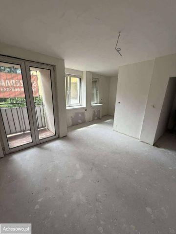 Mieszkanie 3-pokojowe Płock, ul. Tysiąclecia. Zdjęcie 1