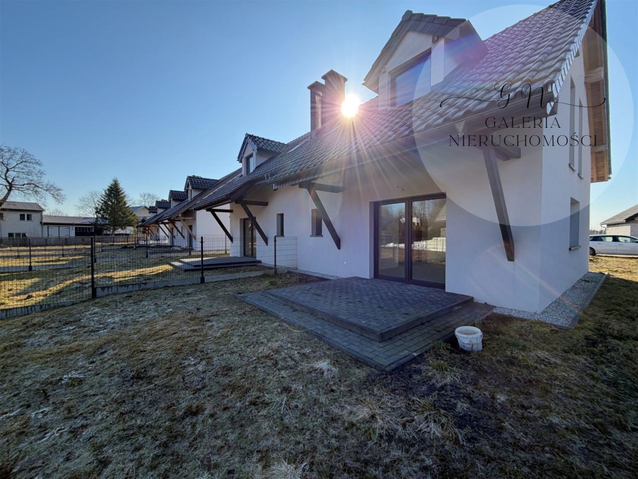 bliźniak, 3 pokoje Dobre Miasto. Zdjęcie 3