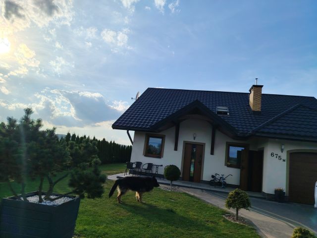 dom wolnostojący, 5 pokoi Humniska Duża Strona, Humniska. Zdjęcie 1