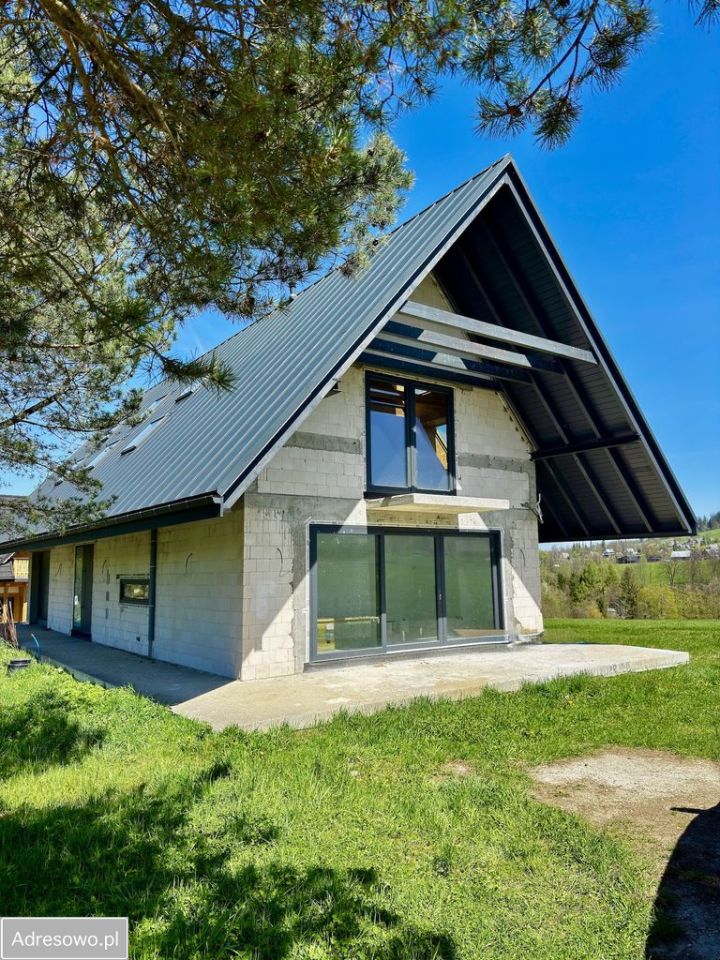 dom wolnostojący, 5 pokoi Dzianisz