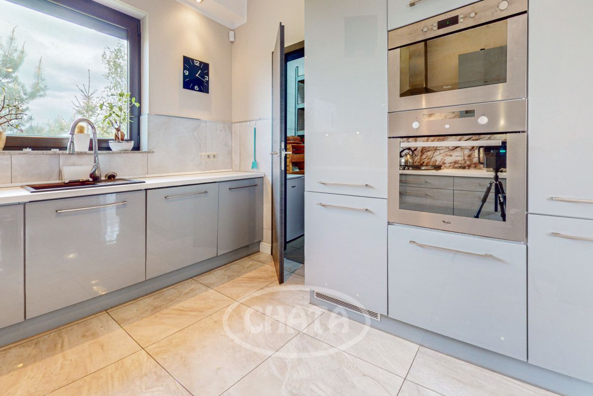 dom wolnostojący, 5 pokoi Lenartowice. Zdjęcie 8