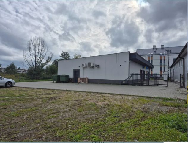 Lokal Wola Rębkowska, ul. Dworcowa. Zdjęcie 1