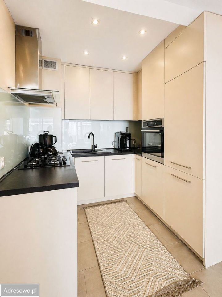 Mieszkanie 3-pokojowe Warka, ul. Kazimierza Pułaskiego. Zdjęcie 2