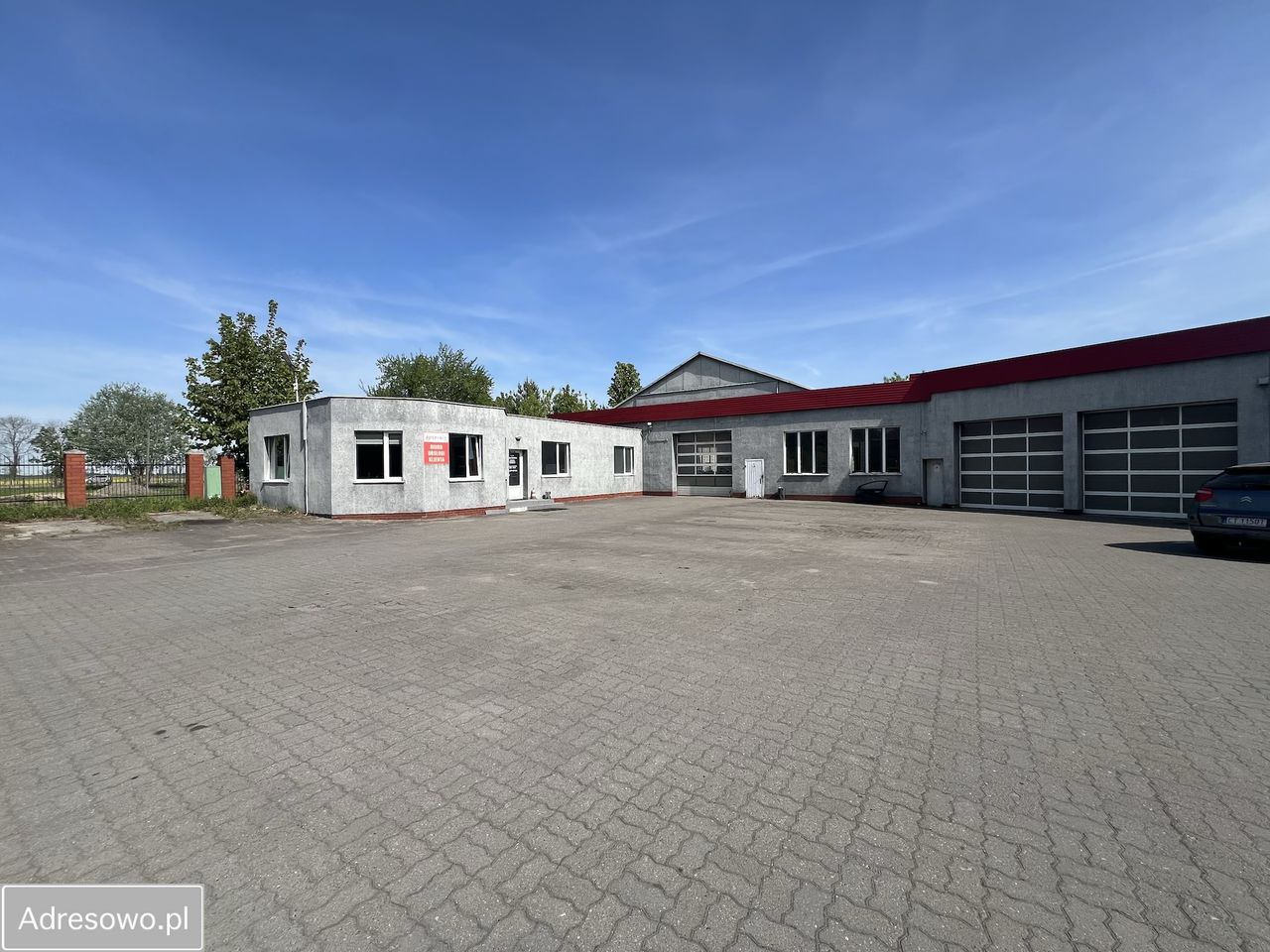 Hala/magazyn Papowo Toruńskie. Zdjęcie 1