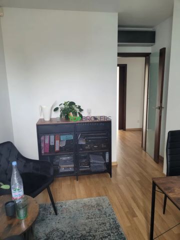 Mieszkanie 4-pokojowe Warszawa Praga-Południe, ul. Białowieska. Zdjęcie 1