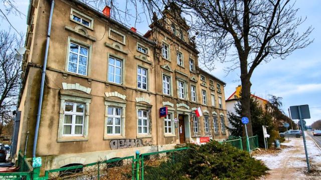 Mieszkanie 3-pokojowe Święta Katarzyna, ul. Główna. Zdjęcie 2