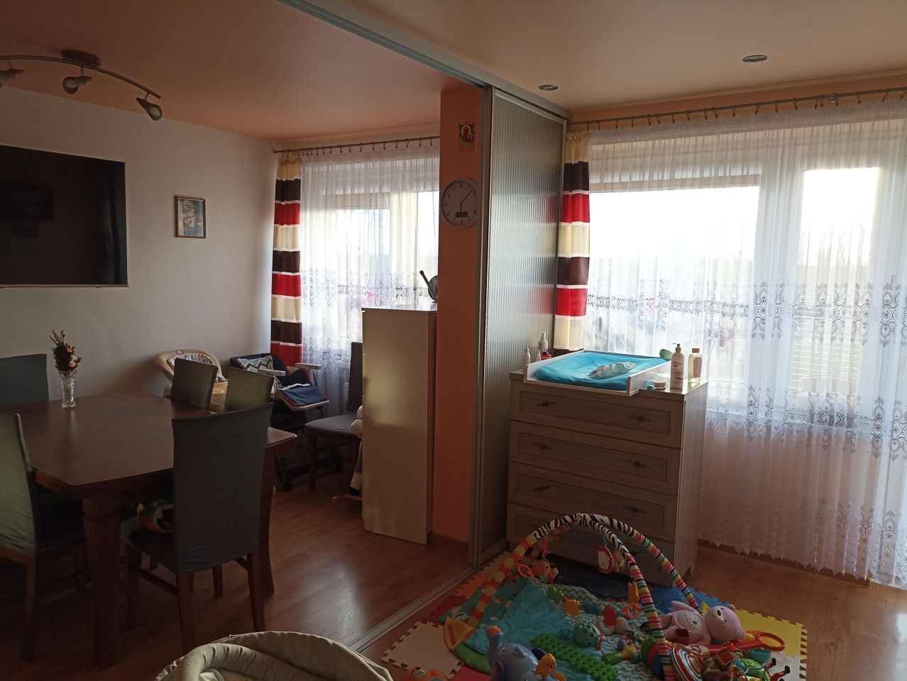 Mieszkanie 4-pokojowe Skierniewice Centrum, ul. Trzcińska. Zdjęcie 1