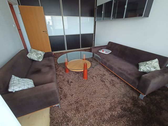 Mieszkanie 10-pokojowe Katowice Ligota, ul. Gdańska. Zdjęcie 8