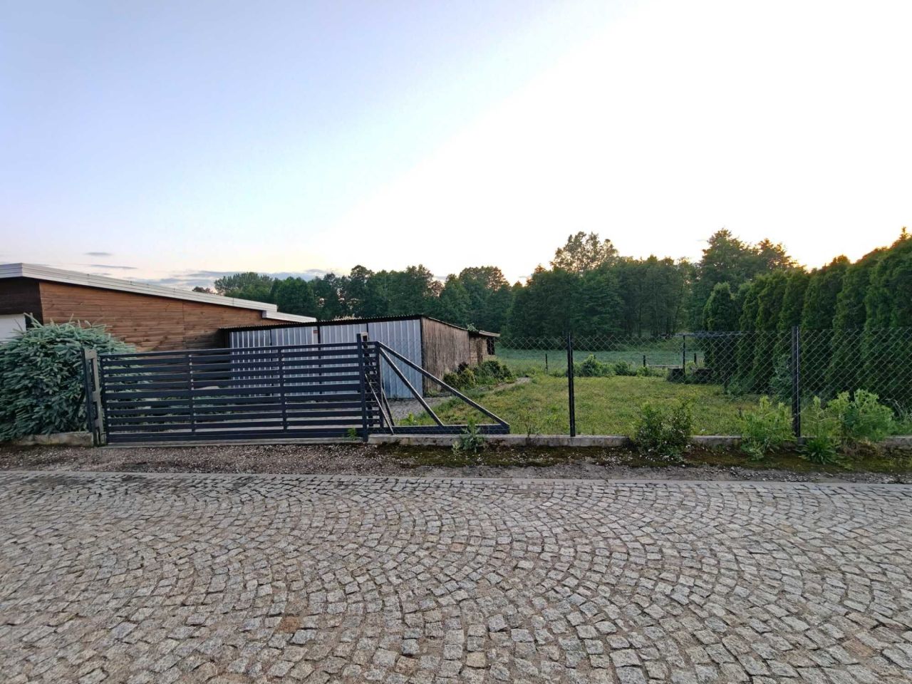 dom szeregowy, 1 pokój Ceranów. Zdjęcie 2