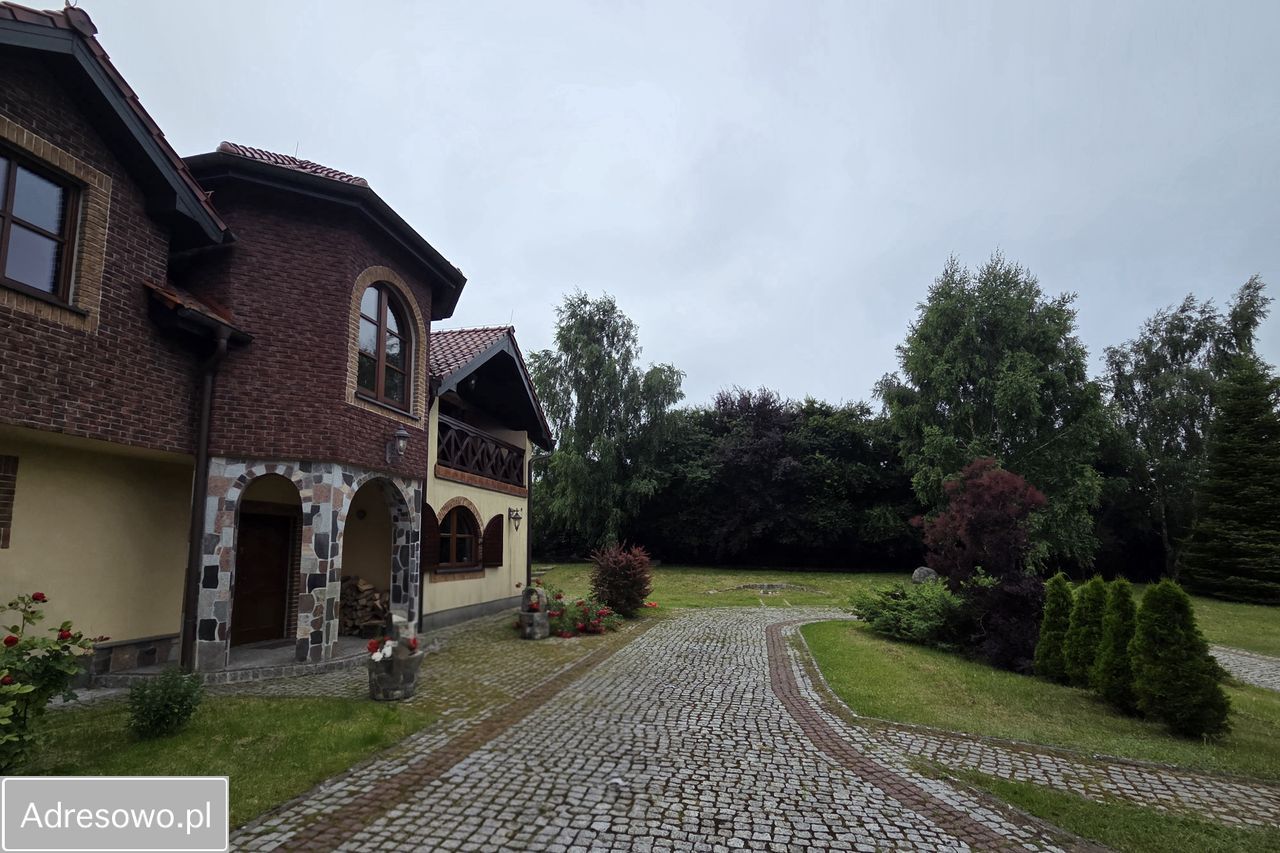 dom wolnostojący, 8 pokoi Rekowo Górne. Zdjęcie 12