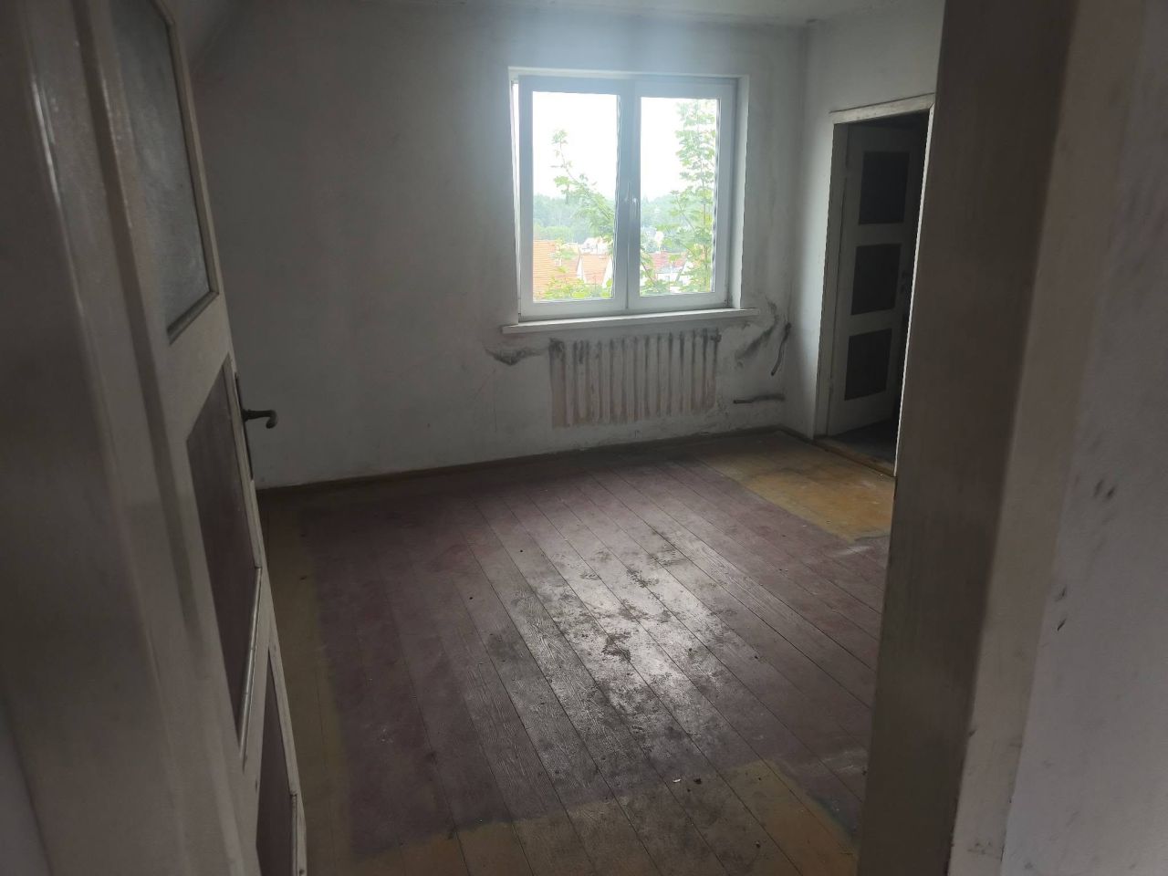 dom wolnostojący, 4 pokoje Wałbrzych Podgórze. Zdjęcie 6