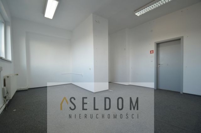 Biuro Opole Śródmieście, ul. Światowida. Zdjęcie 3