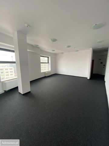 Biuro Warszawa Wola, al. Jana Pawła II. Zdjęcie 1