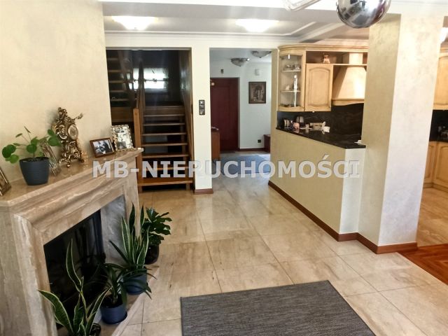 dom szeregowy, 4 pokoje Tomaszkowo. Zdjęcie 1