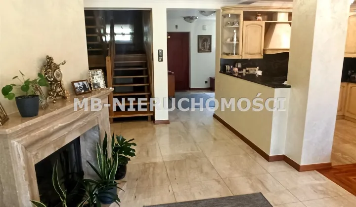 dom szeregowy, 4 pokoje Tomaszkowo