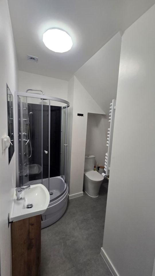 Mieszkanie 3-pokojowe Miłkowice. Zdjęcie 4