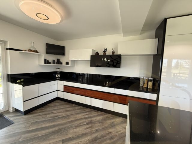 dworek, 7 pokoi Wilkowice. Zdjęcie 15