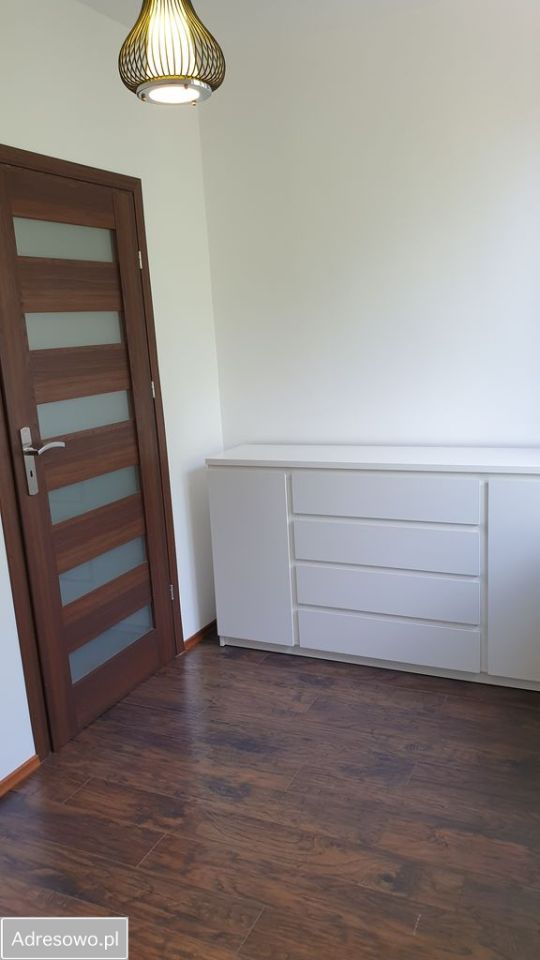 Mieszkanie 3-pokojowe Starachowice Centrum, ul. Stefana Żeromskiego. Zdjęcie 6