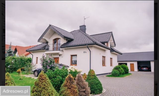 dworek, 5 pokoi Zambrów. Zdjęcie 1