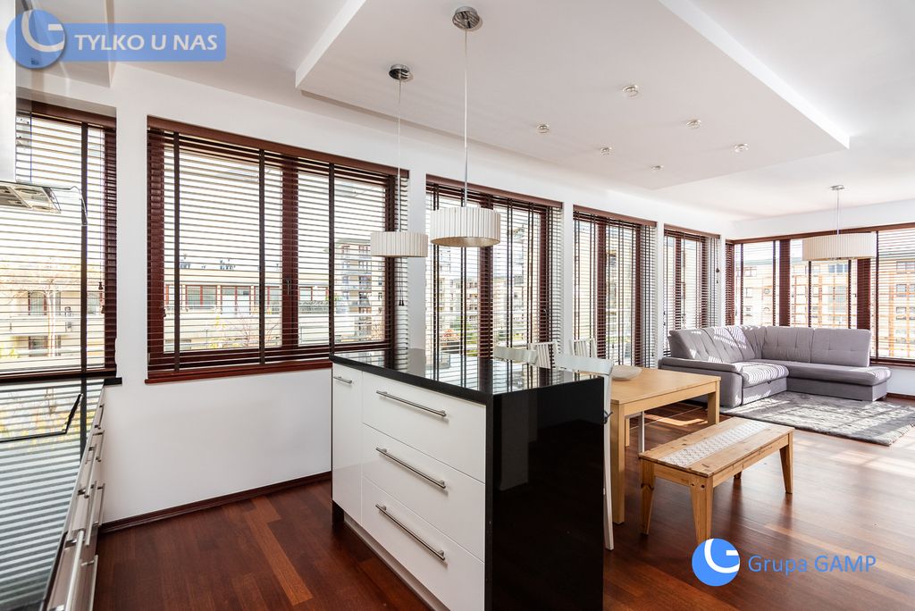 Mieszkanie 4-pokojowe Kraków Ruczaj, ul. prof. Michała Bobrzyńskiego. Zdjęcie 1