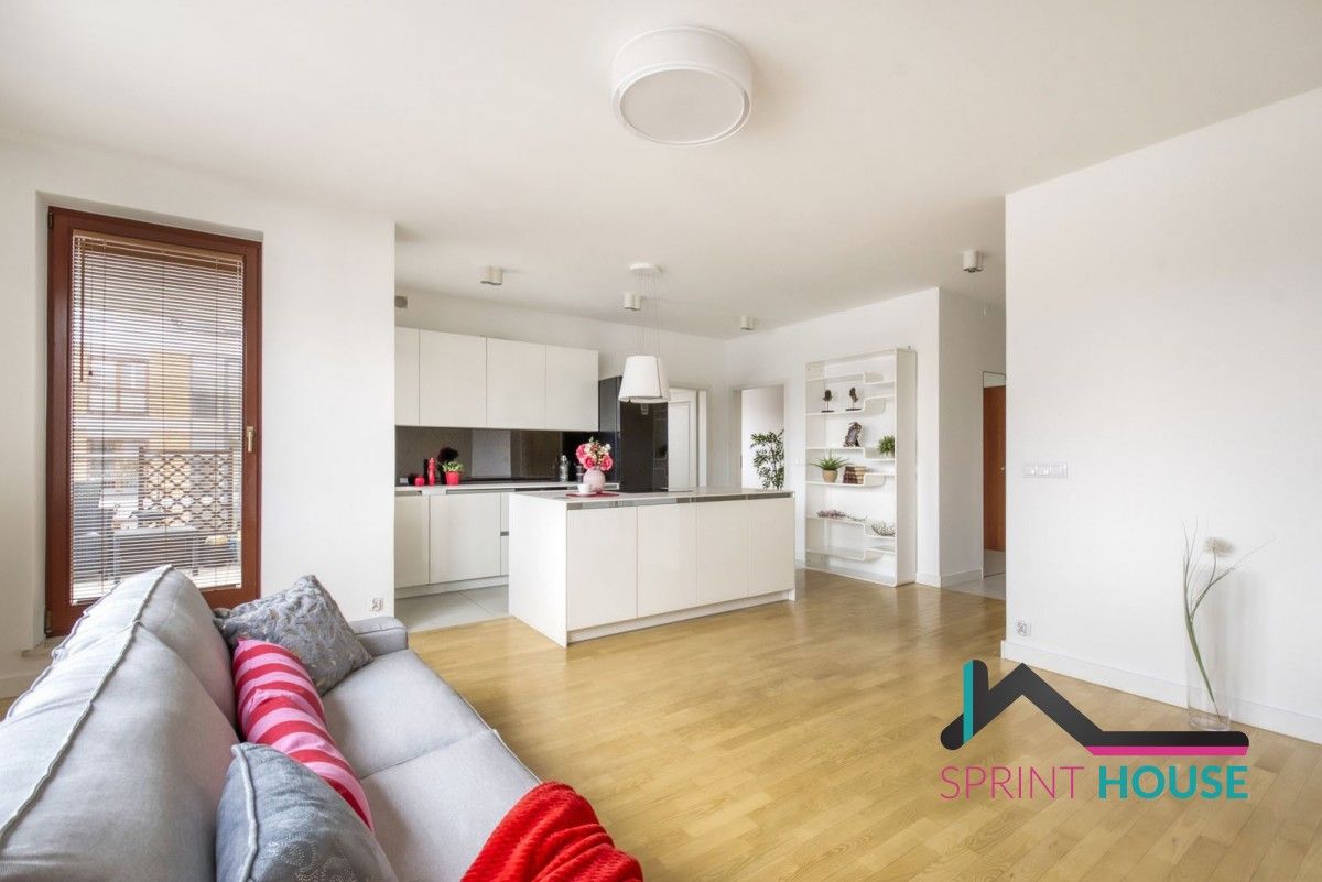 Mieszkanie 3-pokojowe Warszawa Bemowo, ul. Obrońców Tobruku. Zdjęcie 2