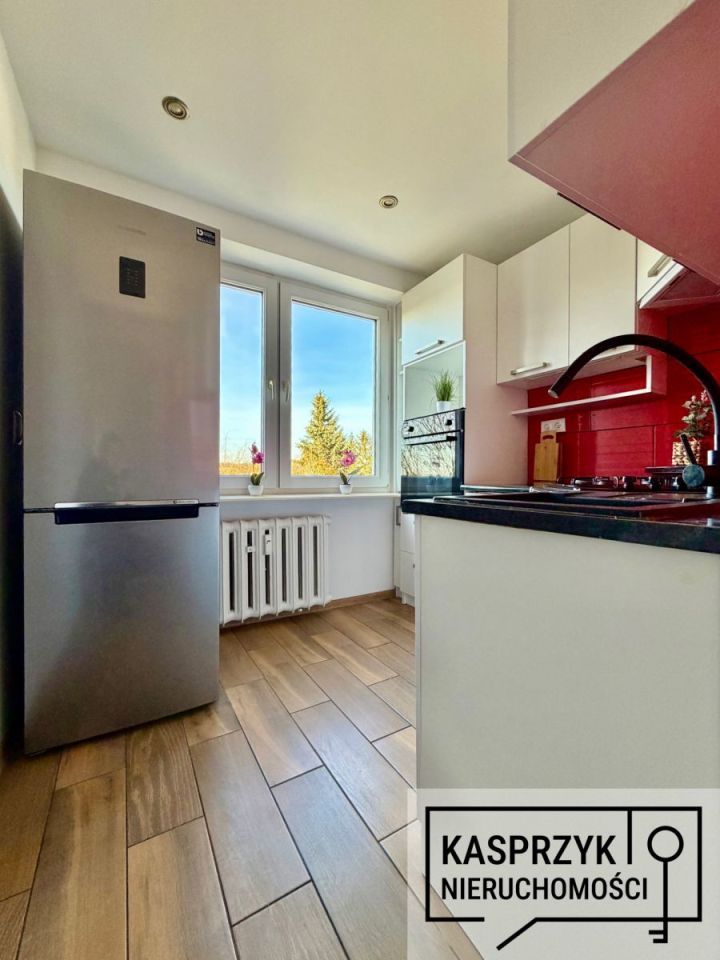 Mieszkanie 3-pokojowe Krosno, ul. Powstańców Warszawskich. Zdjęcie 6