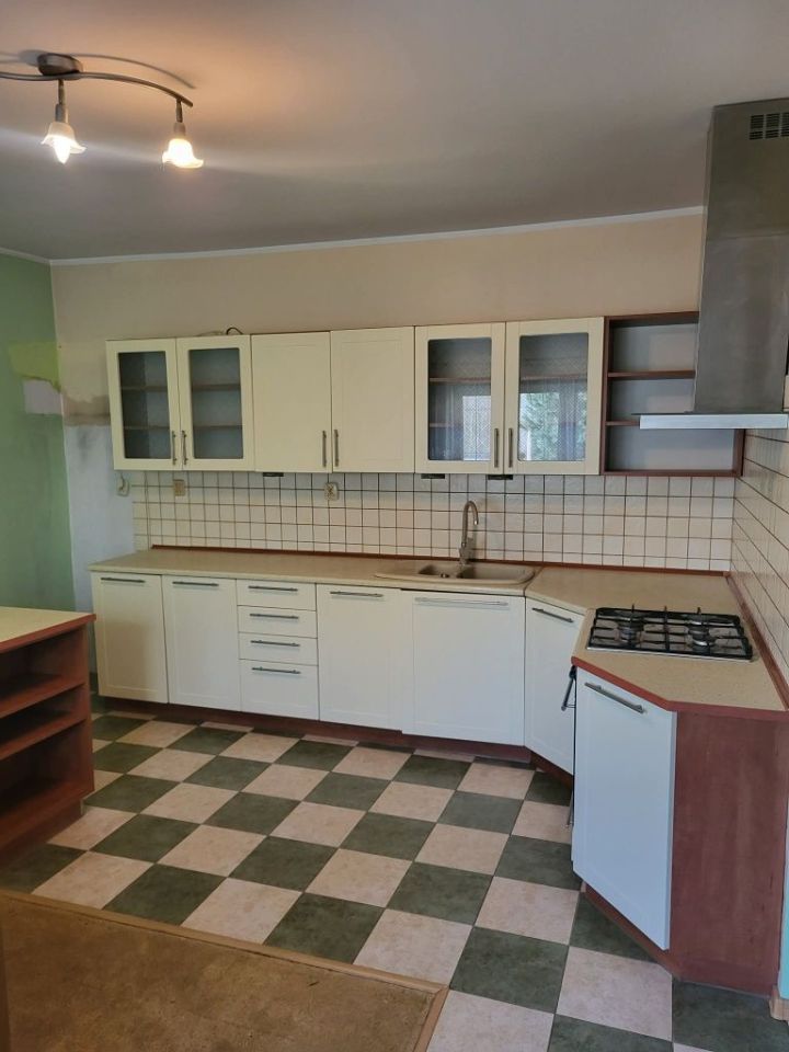 dom wolnostojący, 3 pokoje Płock. Zdjęcie 8