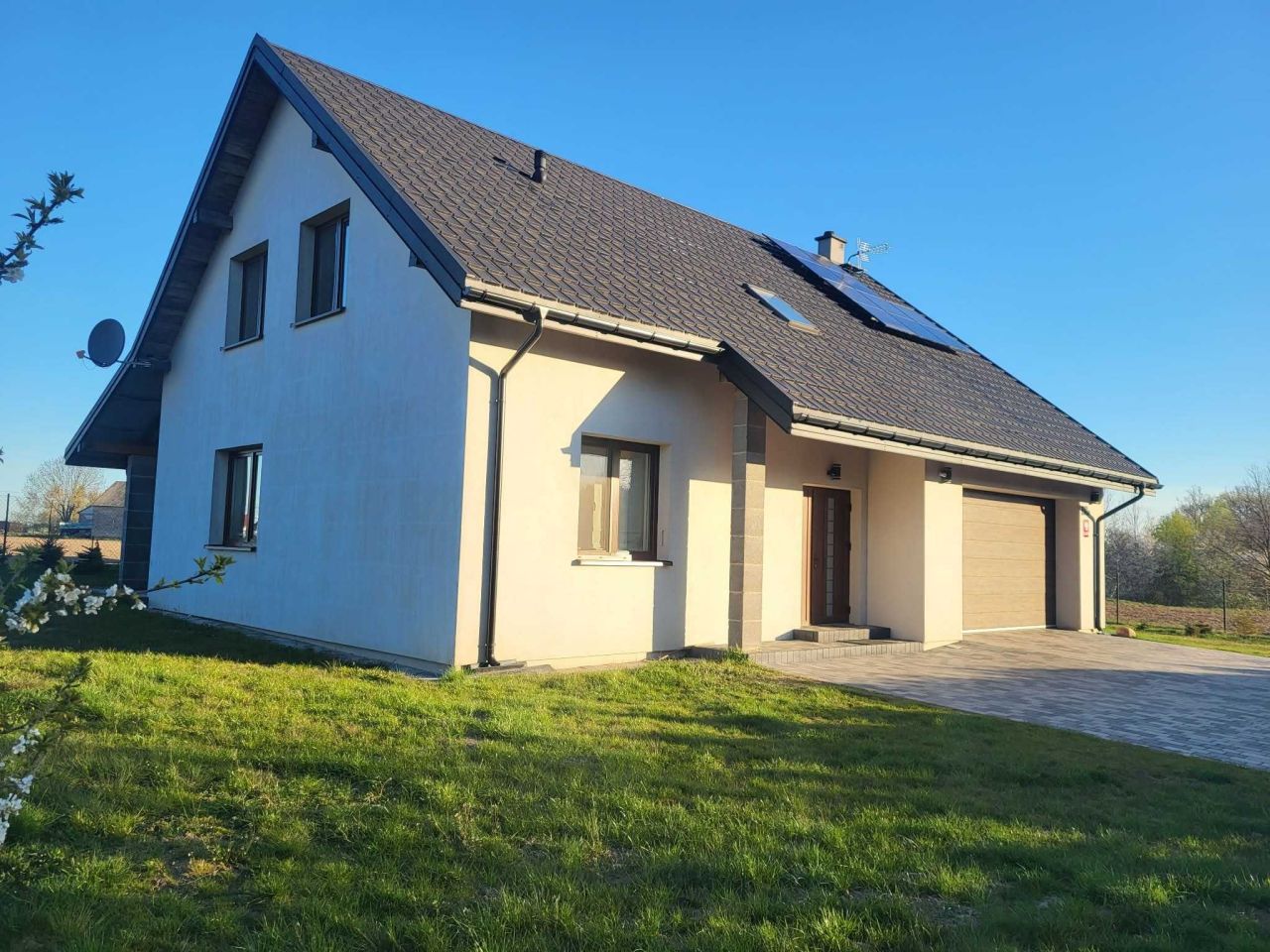 dom wolnostojący Długie. Zdjęcie 1