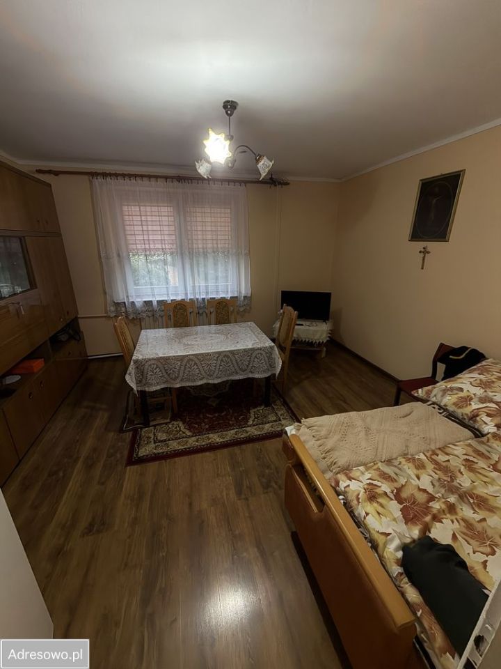 dom wolnostojący, 4 pokoje Święte. Zdjęcie 6