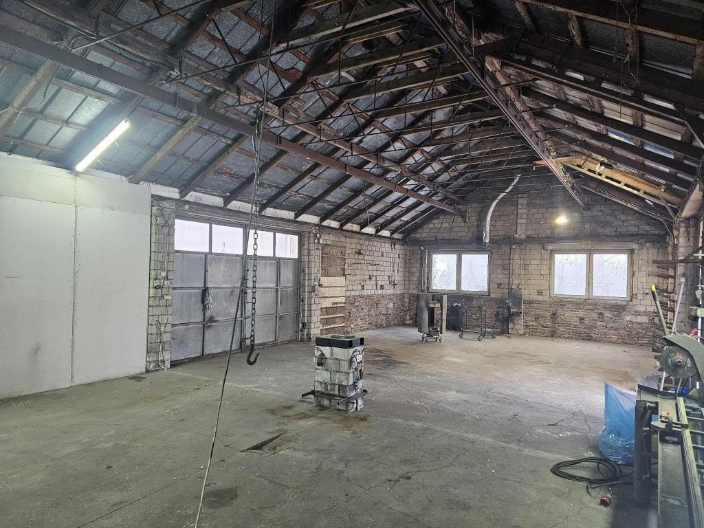 Hala/magazyn Cegielnia. Zdjęcie 5