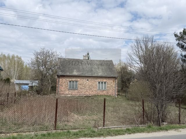 dom wolnostojący, 2 pokoje Lasek. Zdjęcie 12