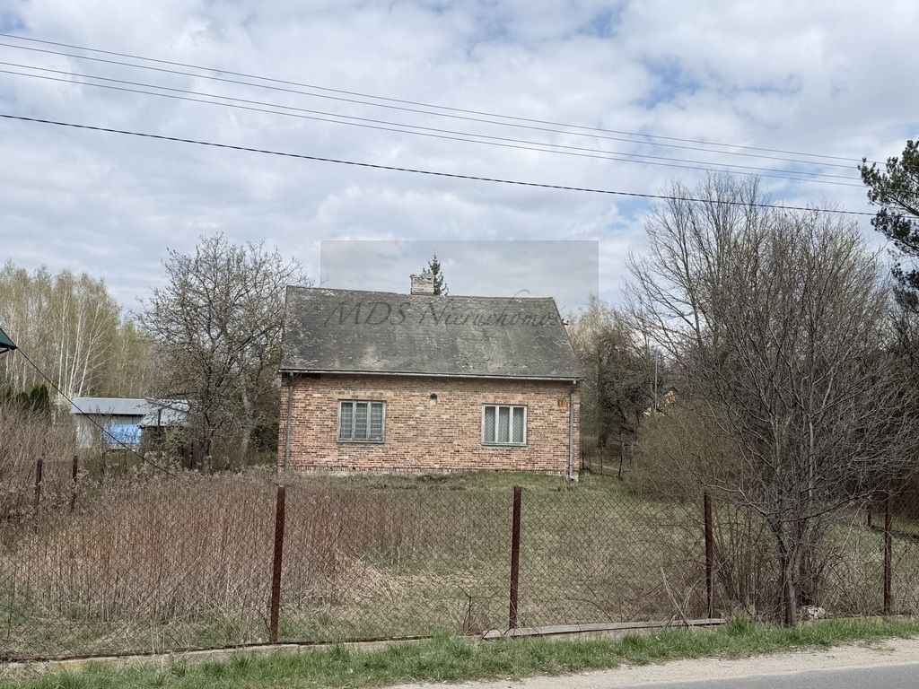 dom wolnostojący, 2 pokoje Lasek. Zdjęcie 12