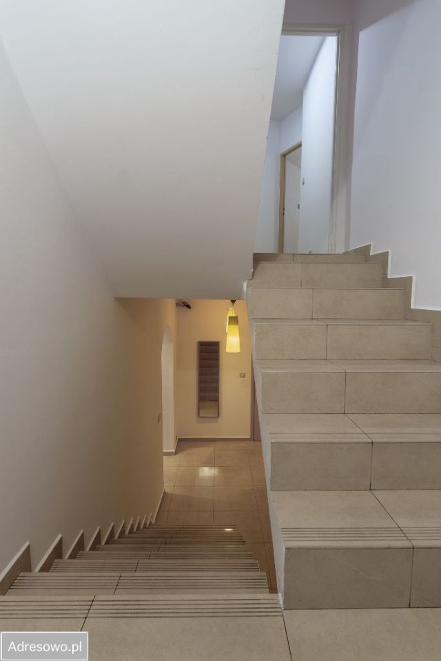 dom szeregowy Warszawa Bielany, ul. Władysława Smoleńskiego. Zdjęcie 8