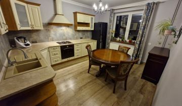 dom wolnostojący, 5 pokoi Las, ul. Zakopiańska