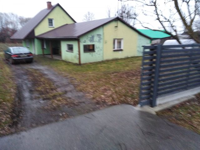 dom wolnostojący, 1 pokój Hostynne. Zdjęcie 1