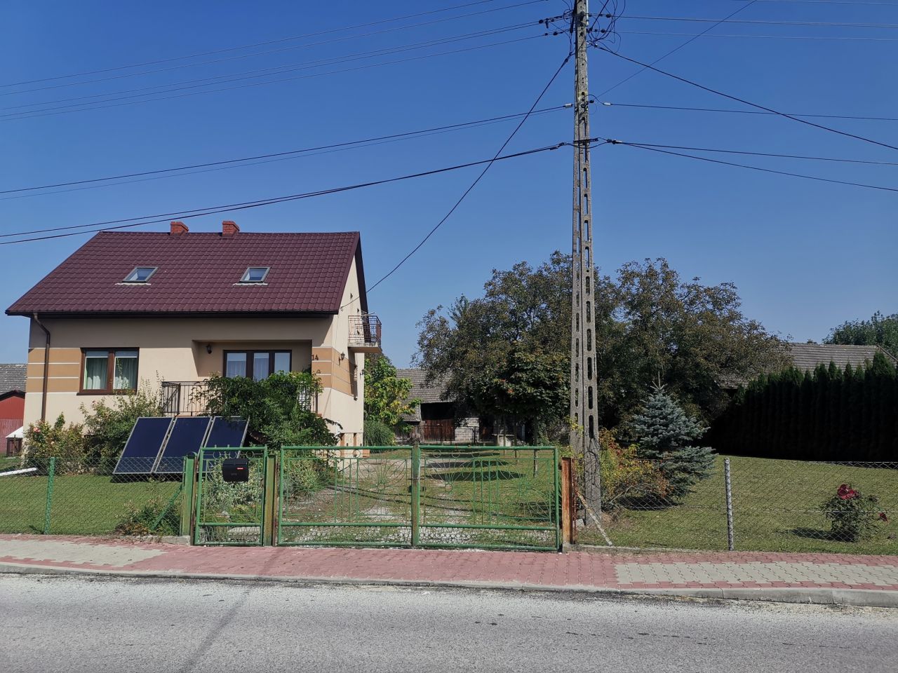 dom wolnostojący, 5 pokoi Nowy Korczyn, ul. Farna. Zdjęcie 3