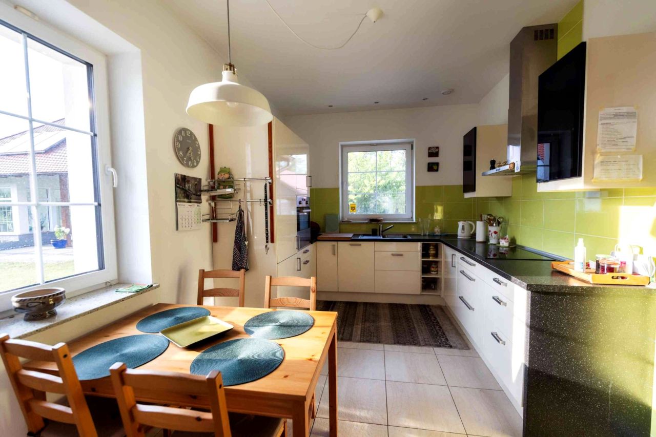 dom wolnostojący, 11 pokoi Stary Wielisław. Zdjęcie 14