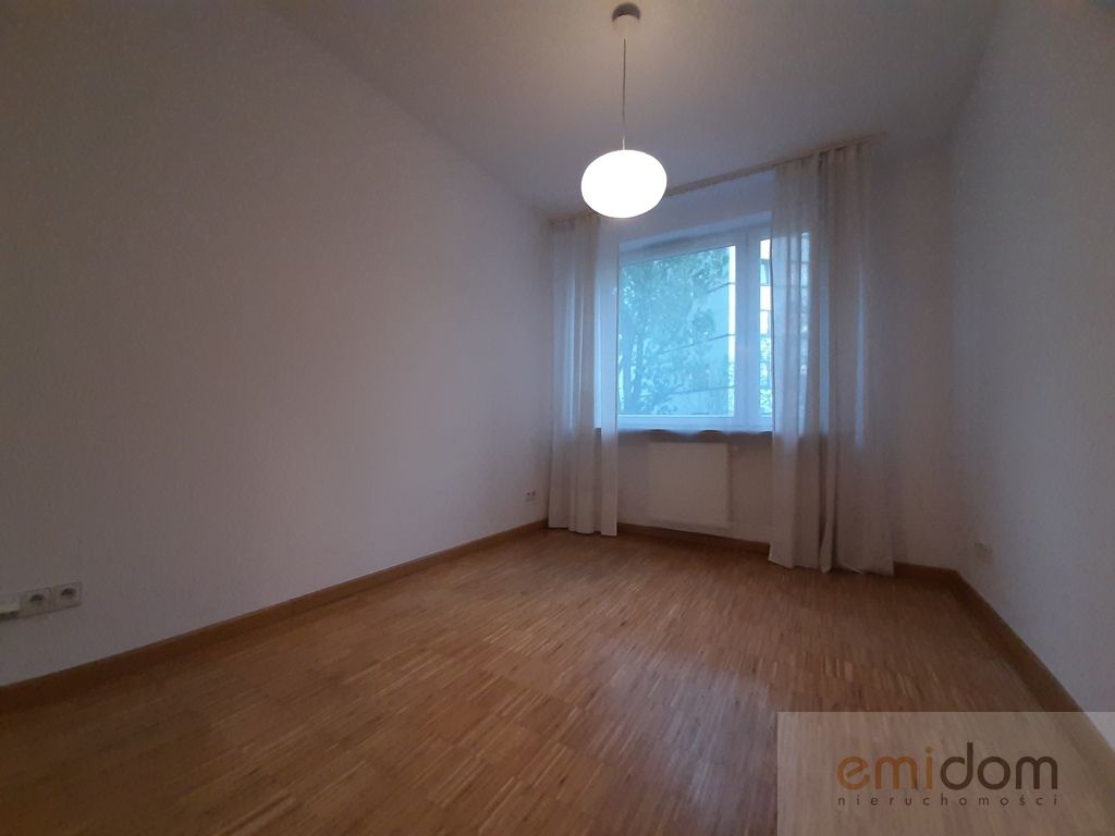 Mieszkanie 3-pokojowe Warszawa Mokotów, ul. Nowy Przejazd. Zdjęcie 9