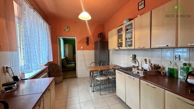 dom wolnostojący, 2 pokoje Kielce Białogon. Zdjęcie 5