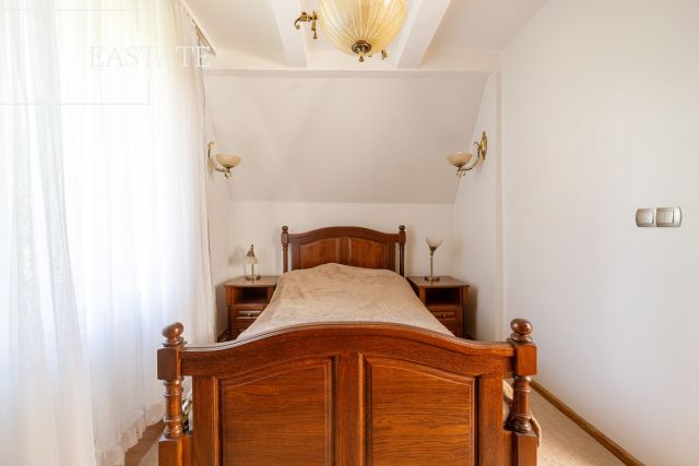 dom wolnostojący, 12 pokoi Warszawa Wawer, ul. Wzorzysta. Zdjęcie 12