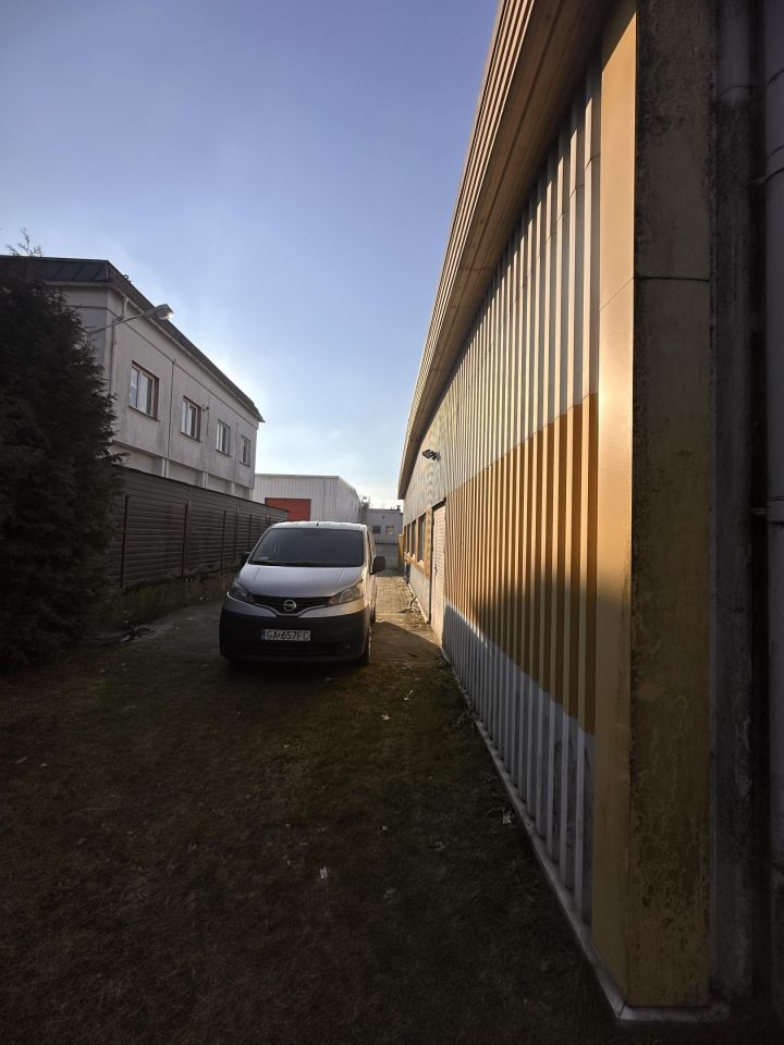 Hala/magazyn Gdynia, ul. Chwaszczyńska. Zdjęcie 3