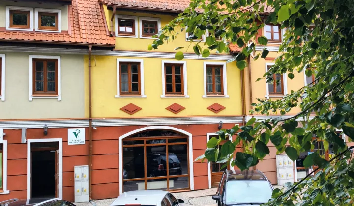 kamienica, 8 pokoi Biskupiec, ul. Wojciecha Bogusławskiego