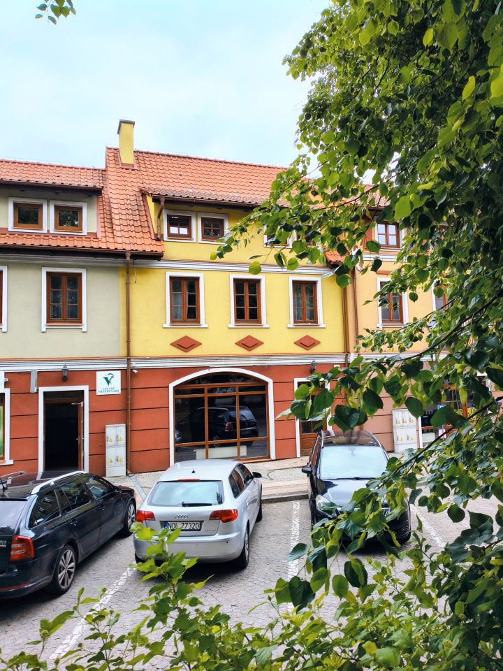 kamienica, 8 pokoi Biskupiec, ul. Wojciecha Bogusławskiego. Zdjęcie 1