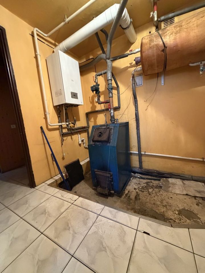 dom wolnostojący Huta-Dąbrowa. Zdjęcie 7