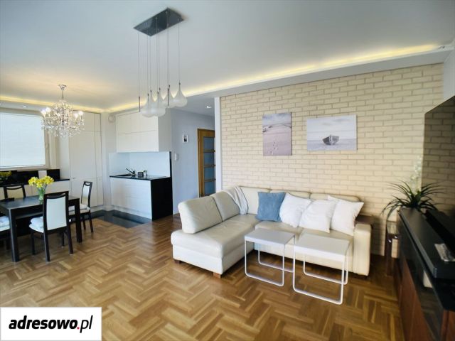 Mieszkanie 2-pokojowe Warszawa Kabaty, ul. Wąwozowa. Zdjęcie 1