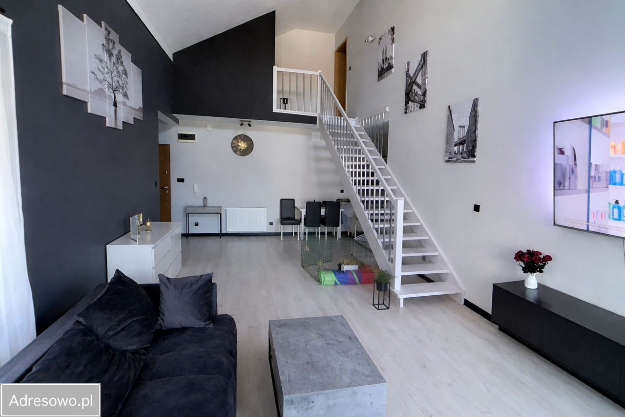 Mieszkanie 4-pokojowe Gniechowice, ul. Kątecka. Zdjęcie 3