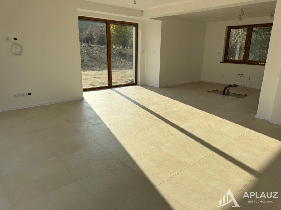 dom wolnostojący, 7 pokoi Jelenia Góra Jagniątków, ul. Michałowicka. Zdjęcie 14