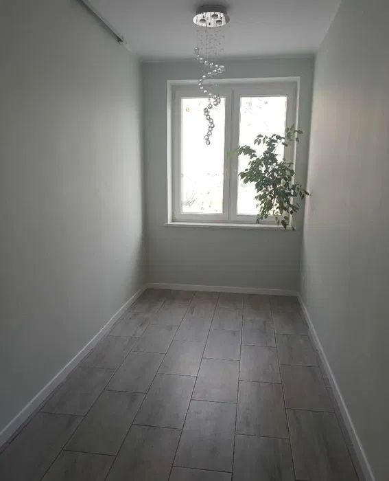 Mieszkanie 3-pokojowe Skierniewice Centrum, ul. Żwirki. Zdjęcie 2